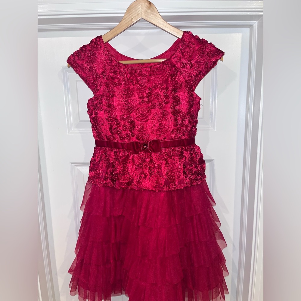 Jona Michelle Girls Special Occasion Dress Red size 12